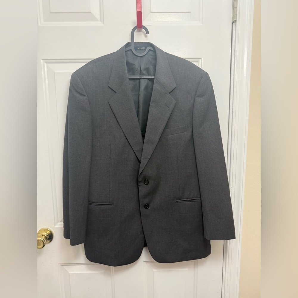 Men's Dark Gray Two-Button Sport Coat Blazer